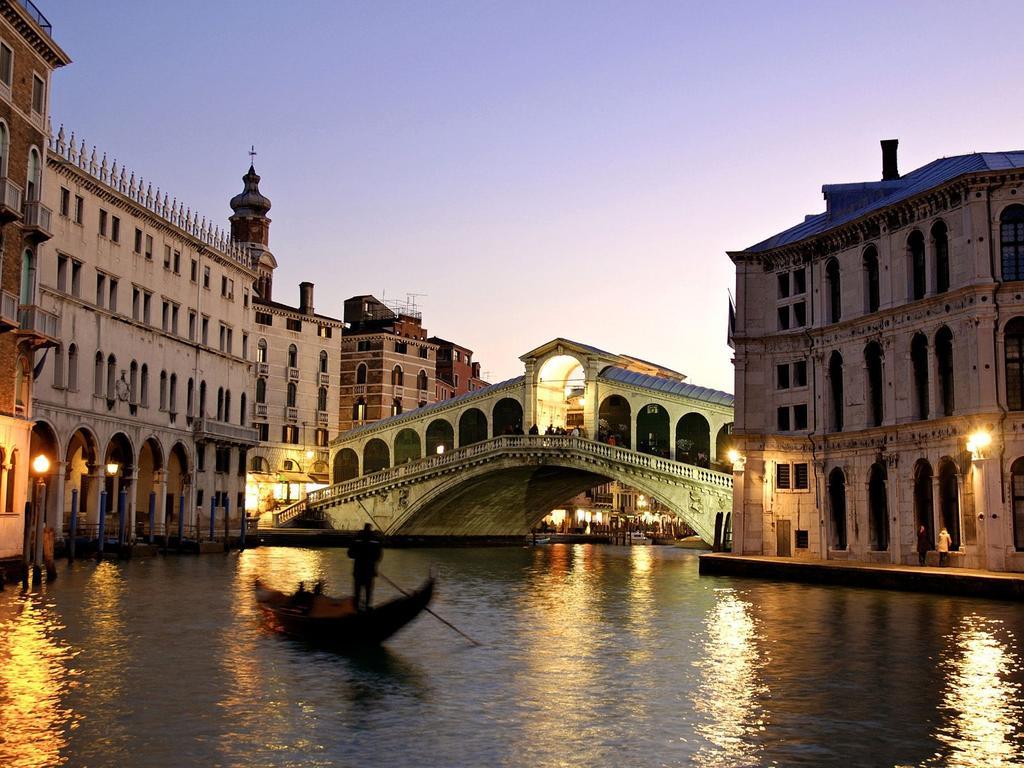 Ca' Laura - Centro - 10 Min From Venice Murano